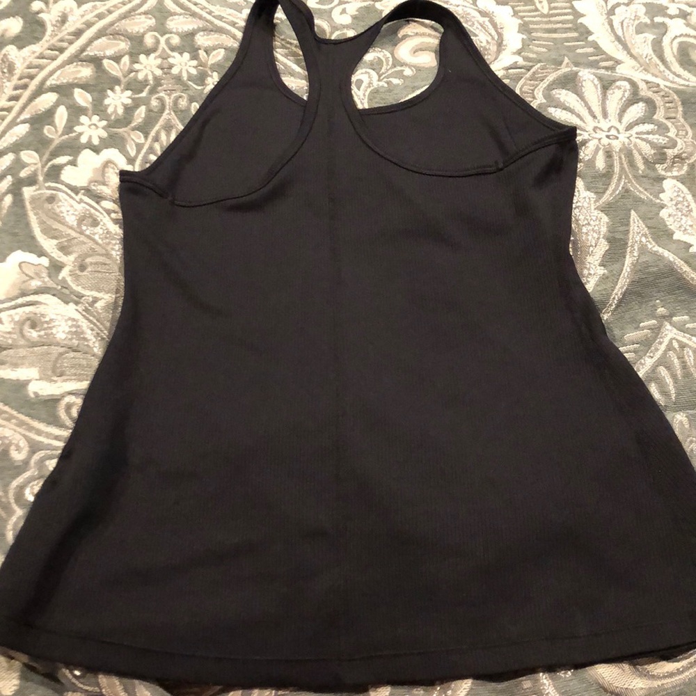 Nike - Picture 4 of 5